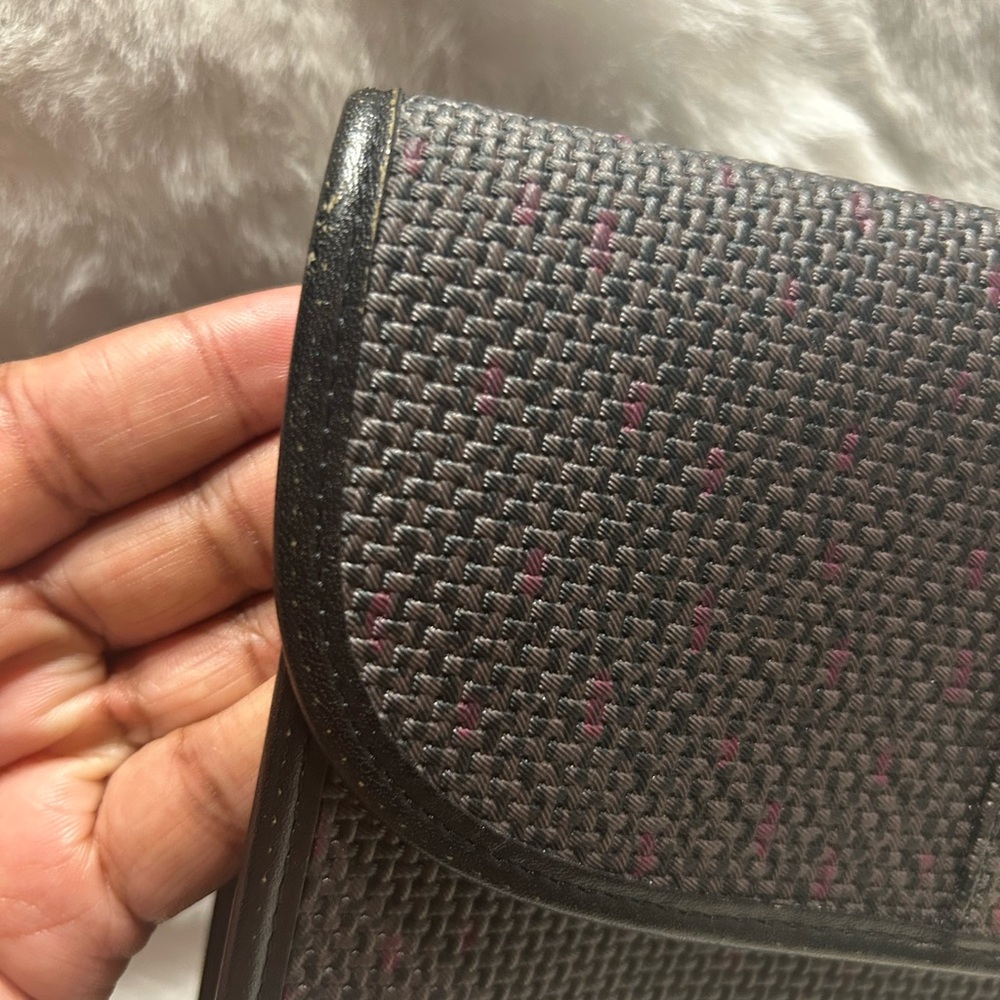 Yves Saint Laurent Vintage‎ Woven Flap Clutch - Picture 12 of 16